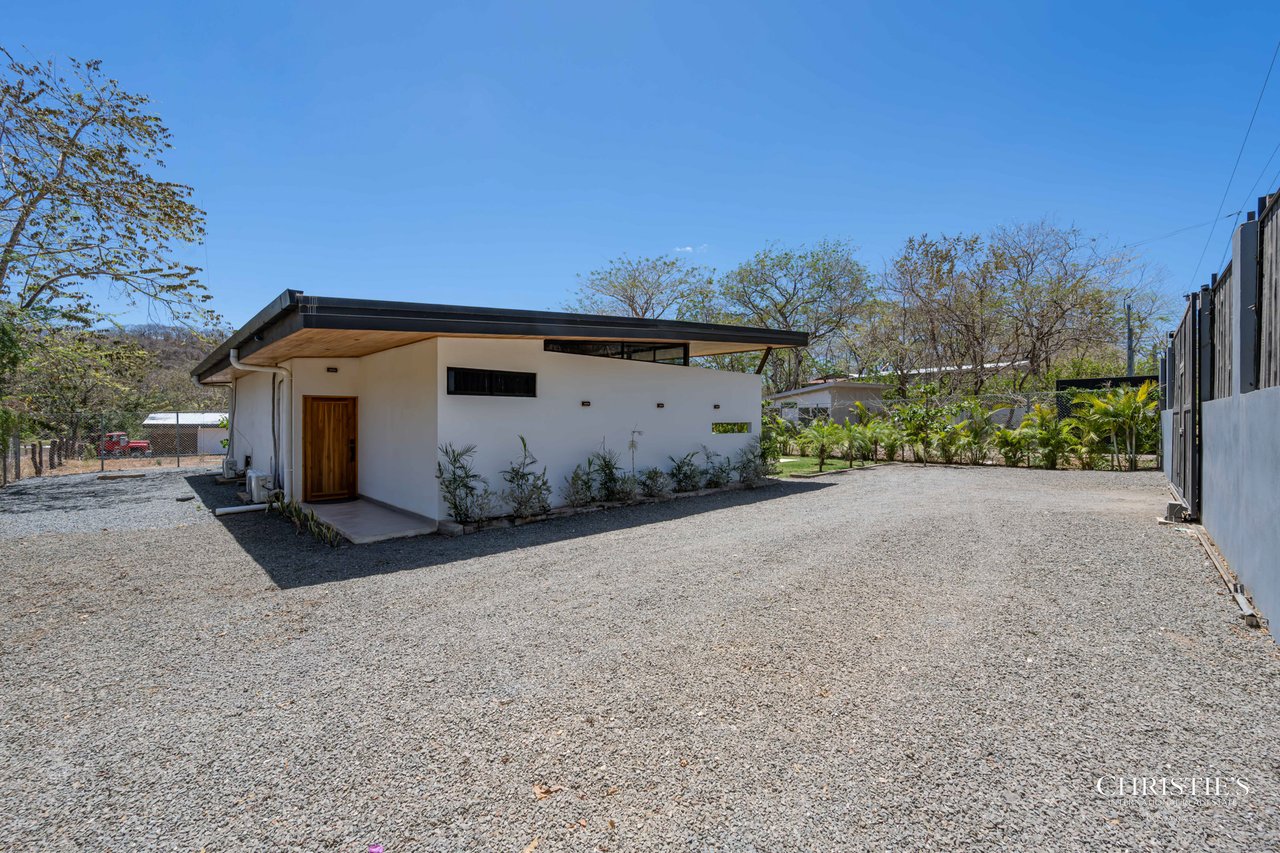 Private Tropical Retreat with Main Home and Two Studios on 3.2 Acres