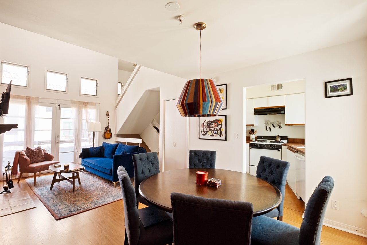 8562 W West Knoll Dr Unit: 5, west hollywood
