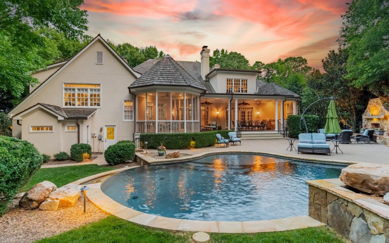 Outdoor Living: 5 Charlotte-Area Listings with Luxurious Outdoor Features