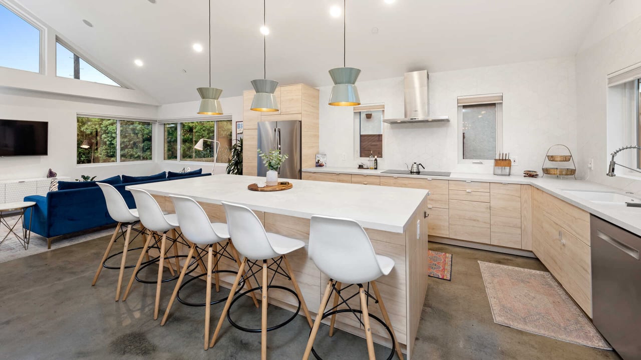 4127 Sunnyside Ave