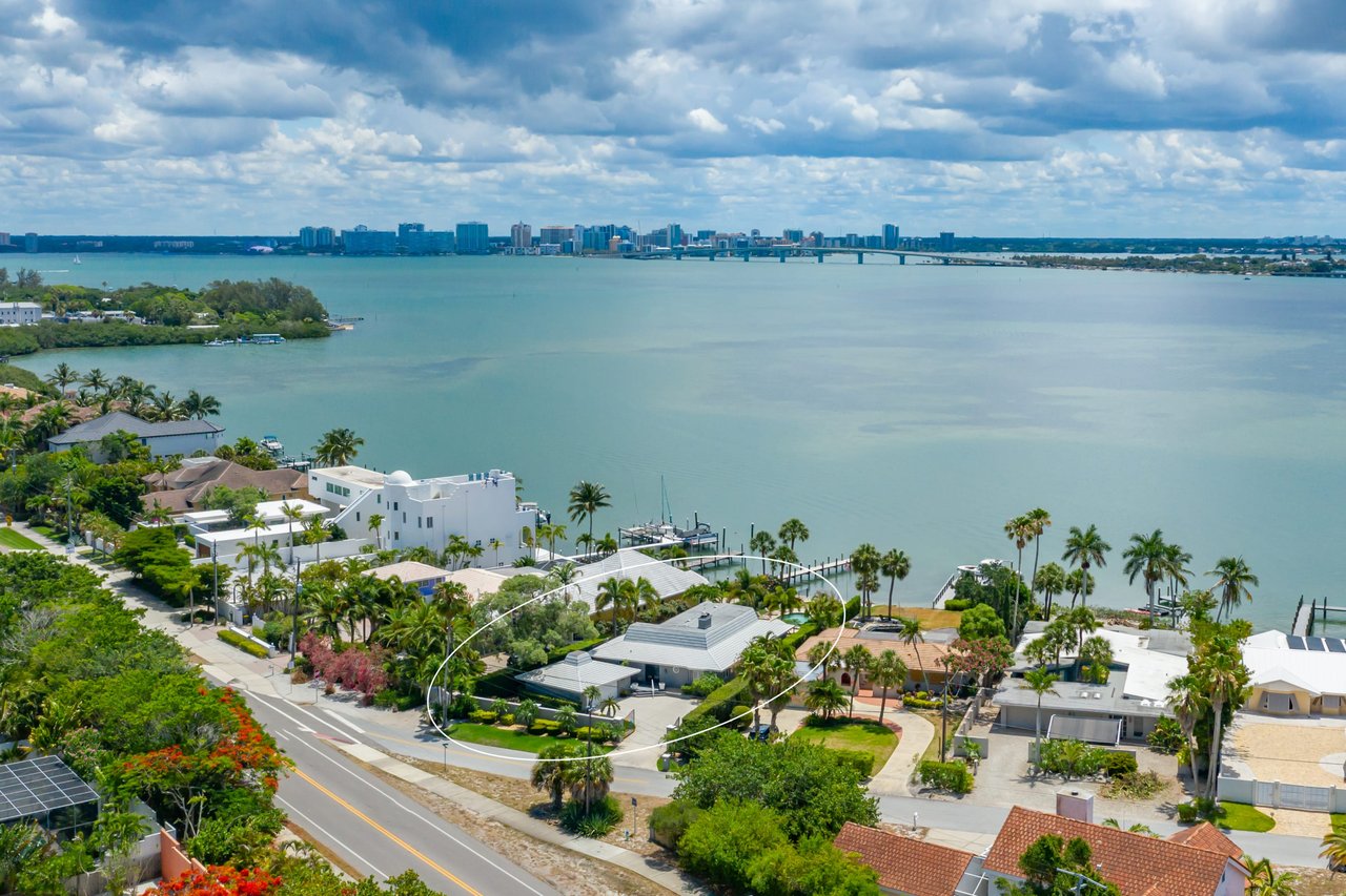 Prestigious Address in Lido Shores