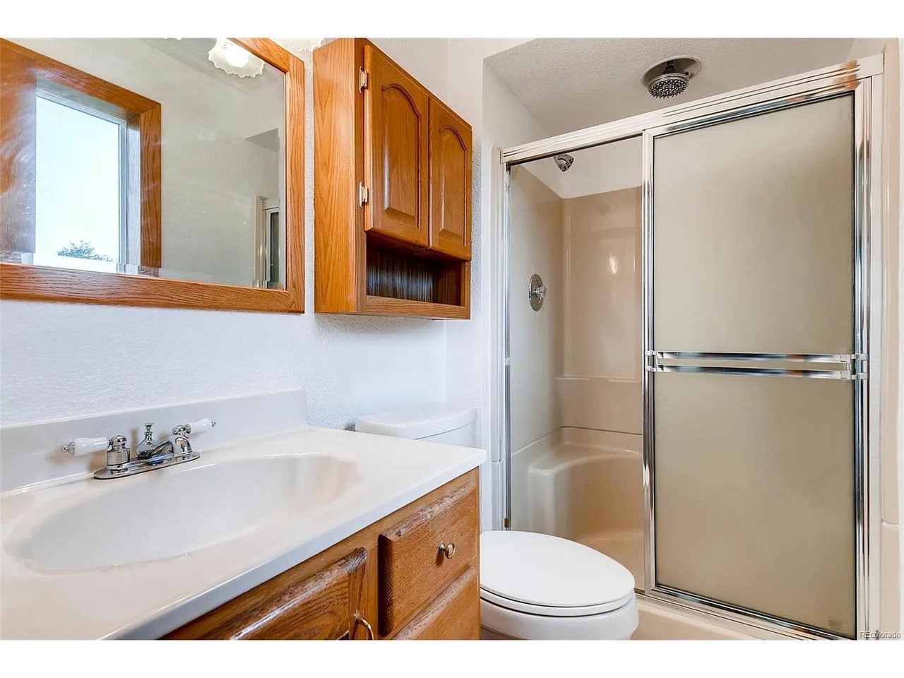 7313 Deframe Ct