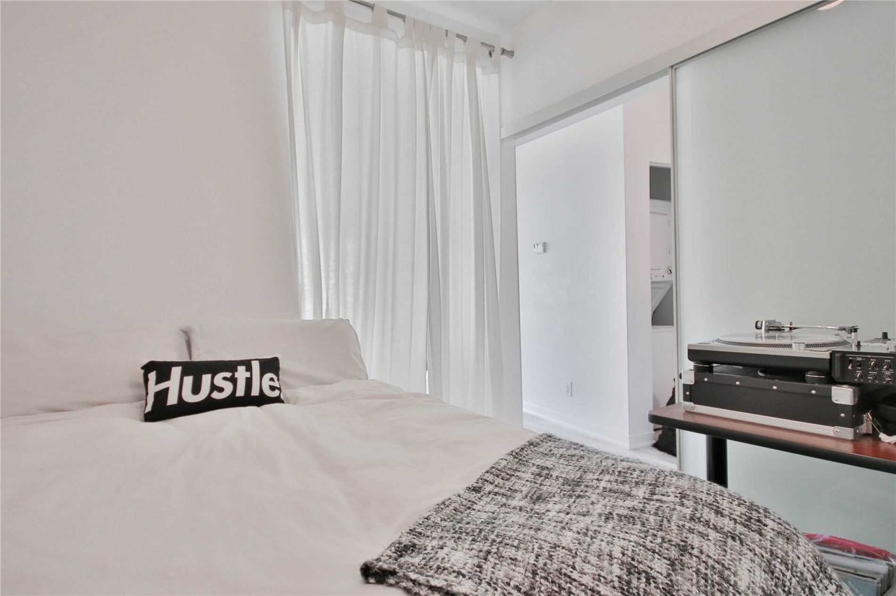 51 East Liberty St #2406