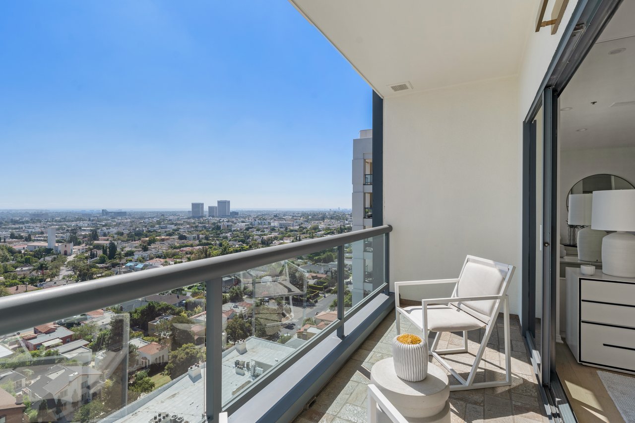 10724 Wilshire Blvd Unit: 1501, Wilshire Corridor 
