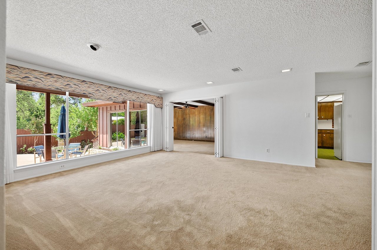 7602 Parkview Circle