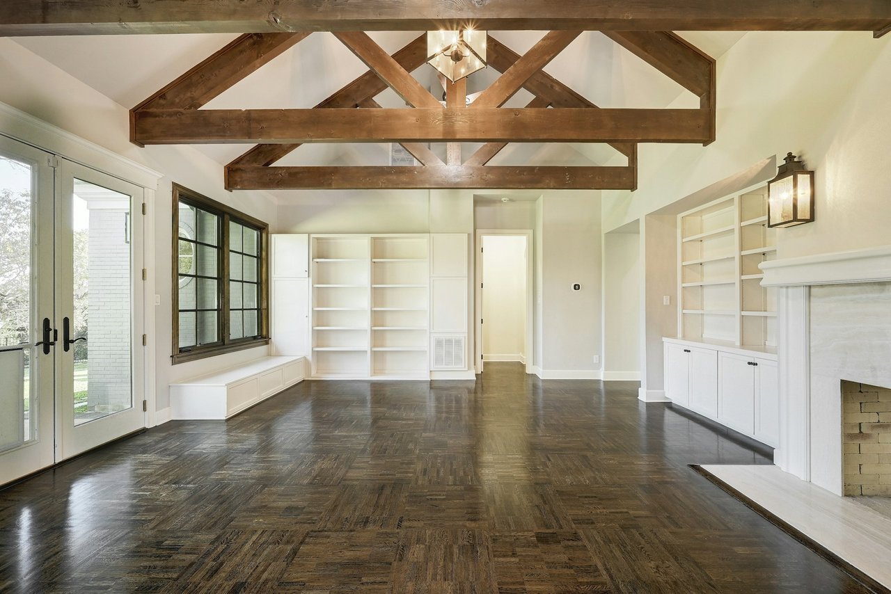 Coming Soon in Barton Creek!