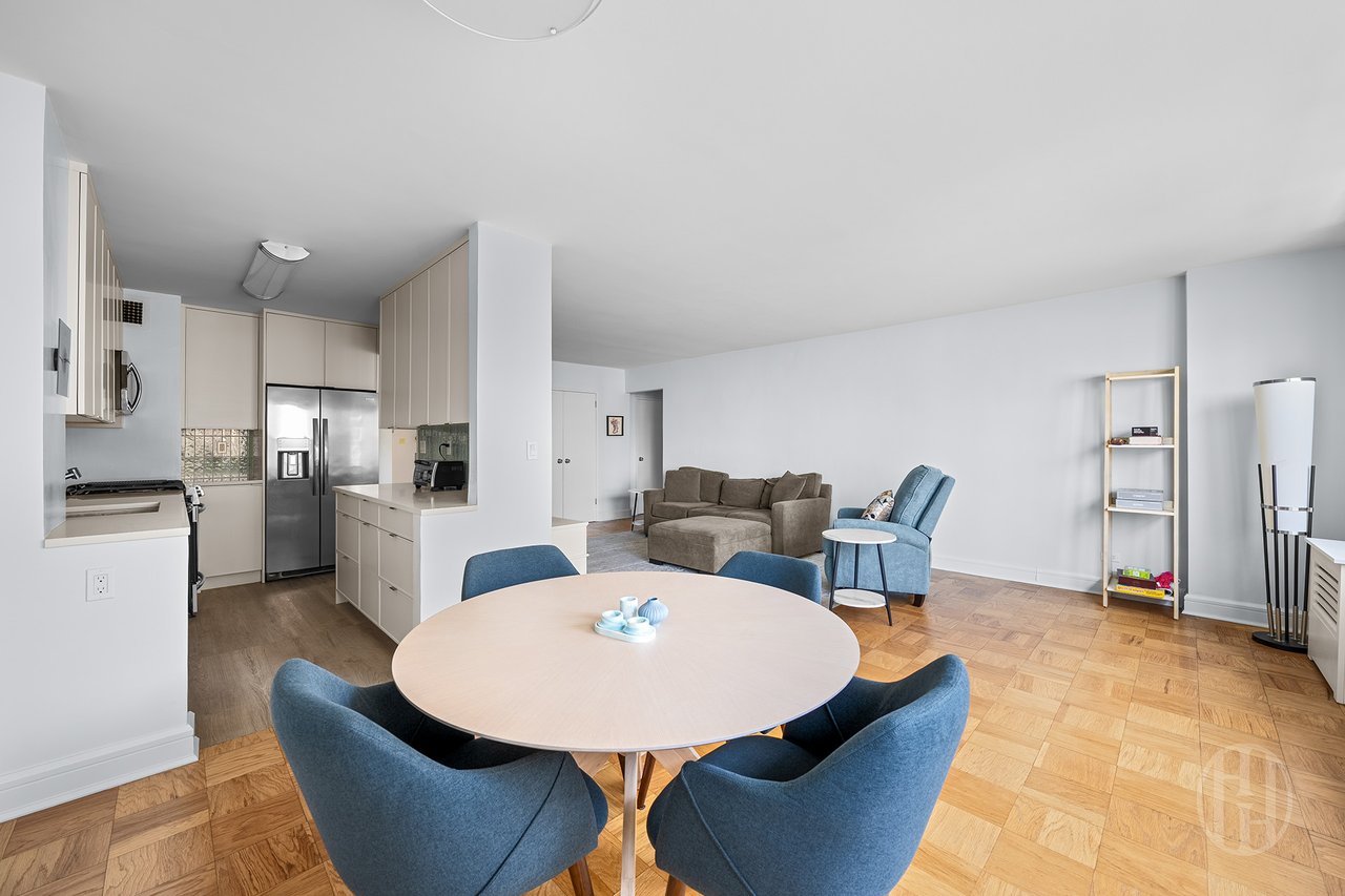 205 West End Avenue #15M