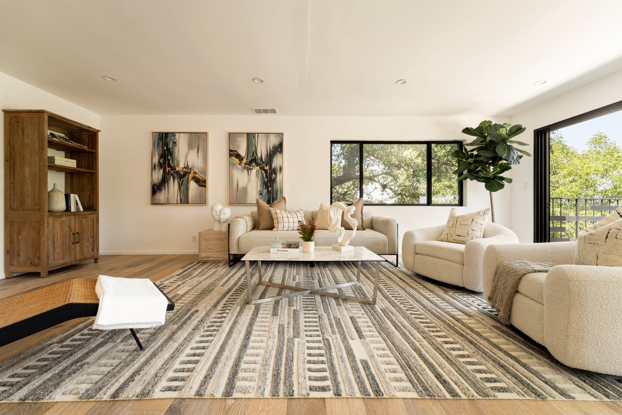 11587 Sunshine Ter, Studio City