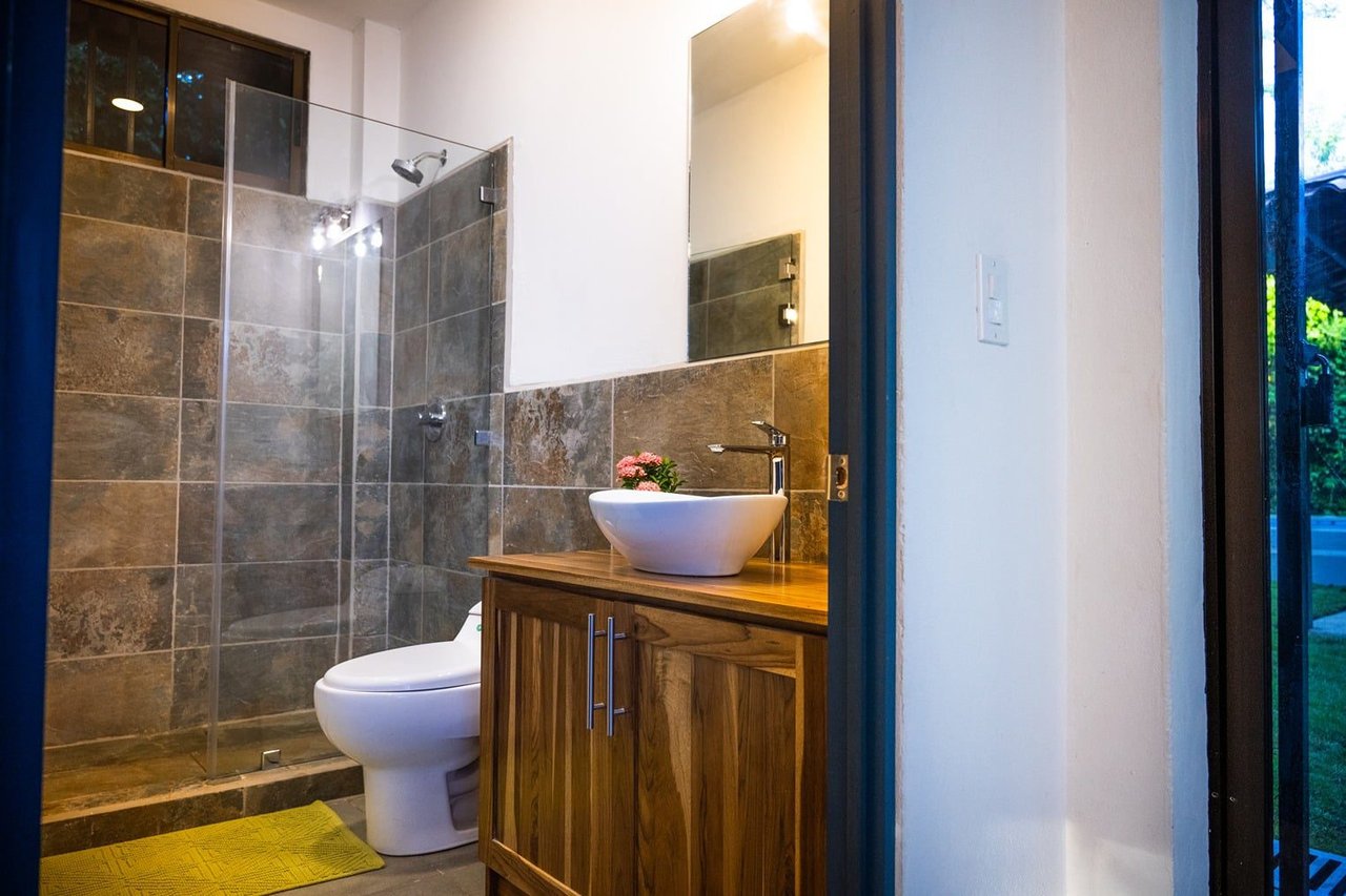 Casa Rayo de Sol | 4BR Tropical Home Minutes from Playa Avellanas