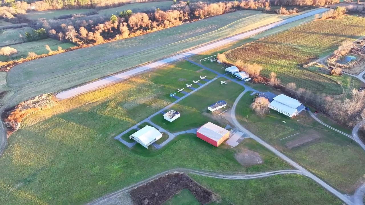 Ever dreamed of owning your own PRIVATE AIRPORT? ✈️ Here is your chance!