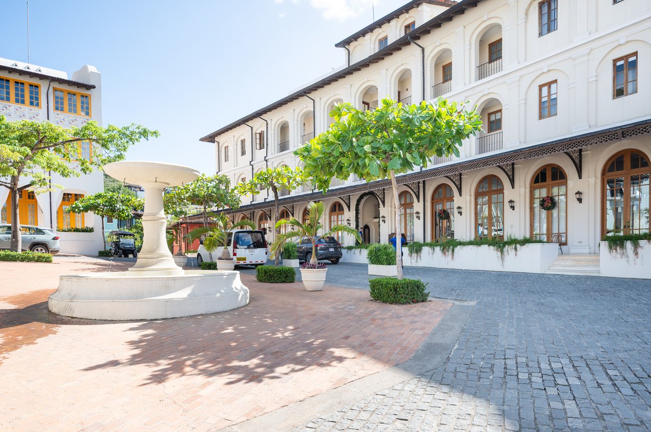 El Prado Lot #18 | Near the Coast Home Construction Site For Sale in Las Catalinas