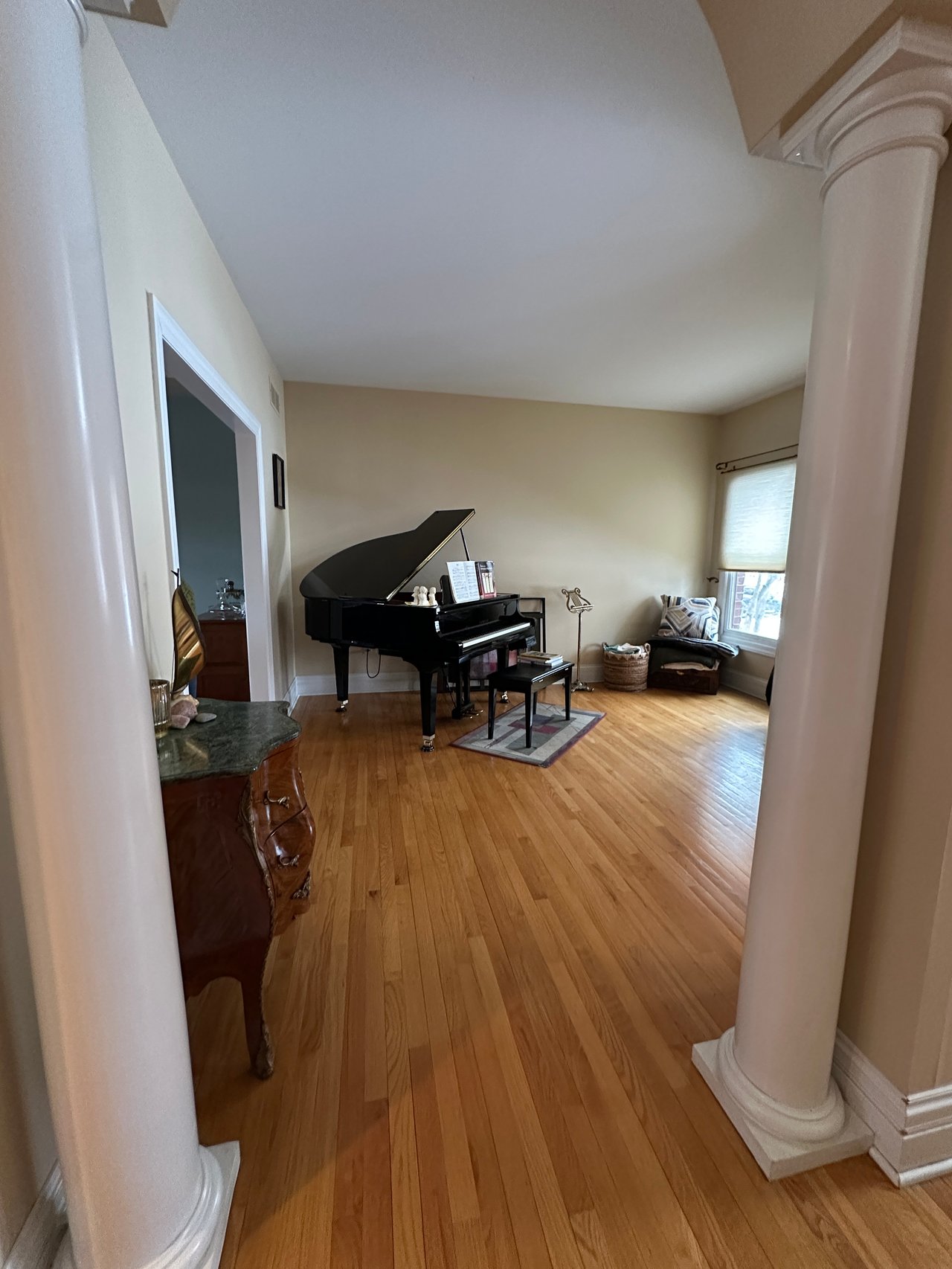 4001 Washington St, Downers Grove