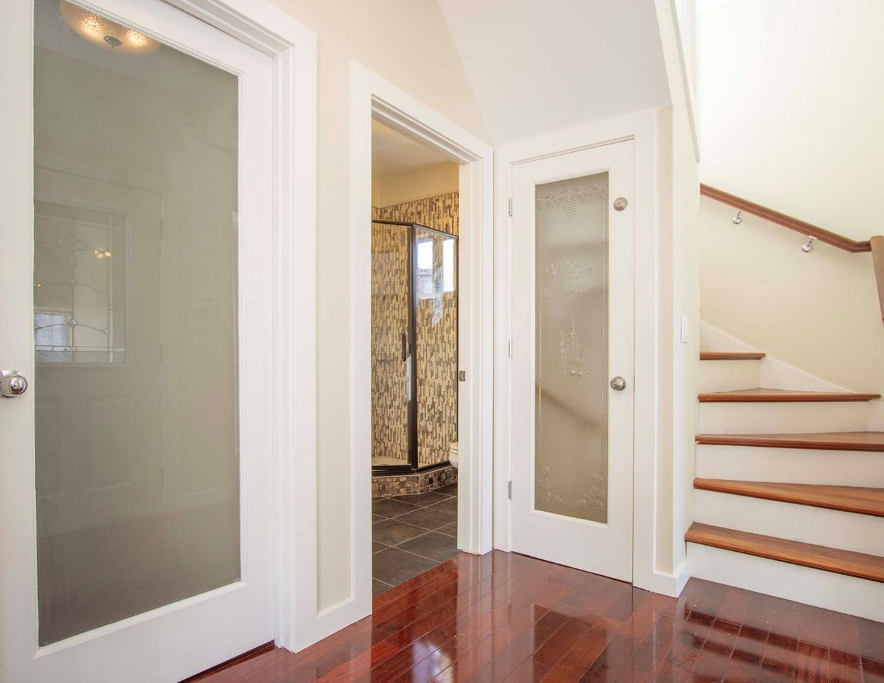 24 Bosworth St