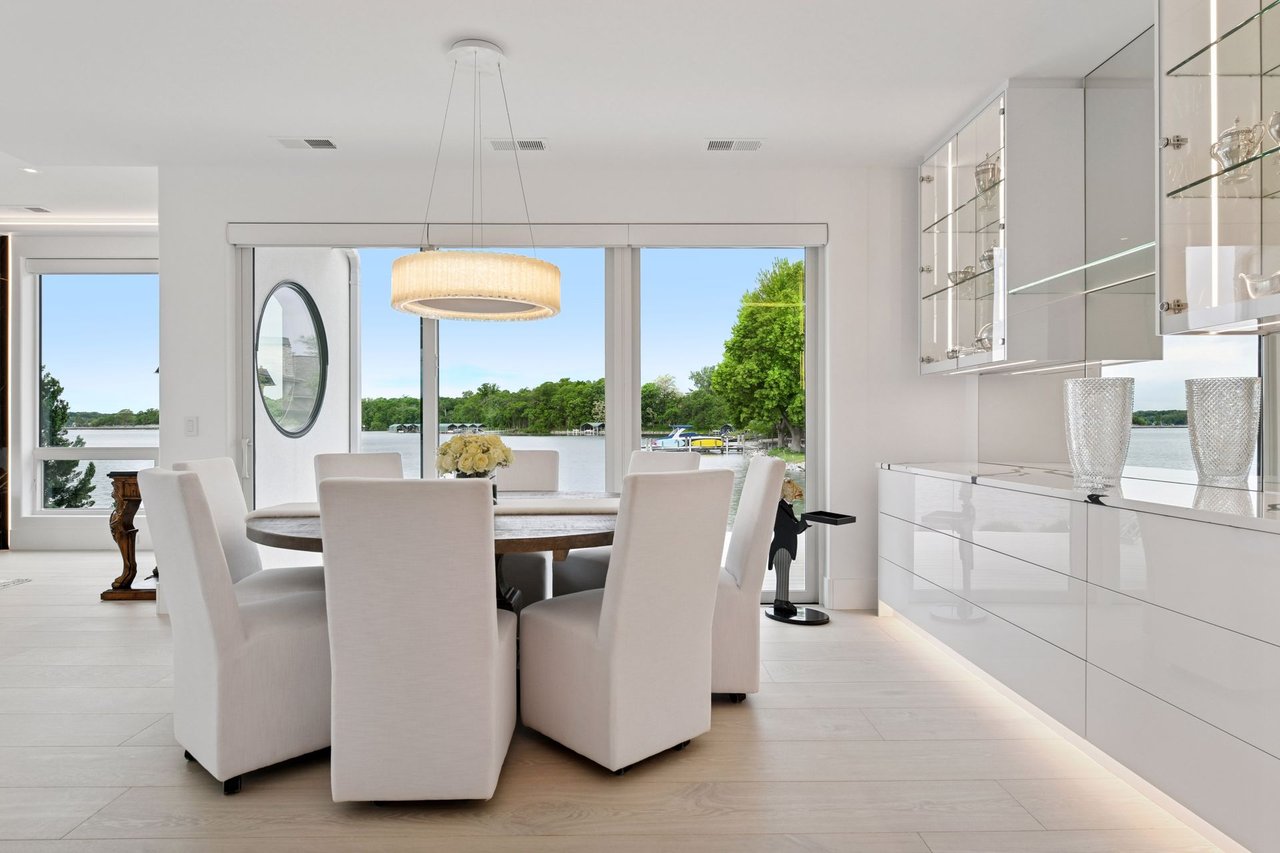 2492 Bantas Point Road, Wayzata