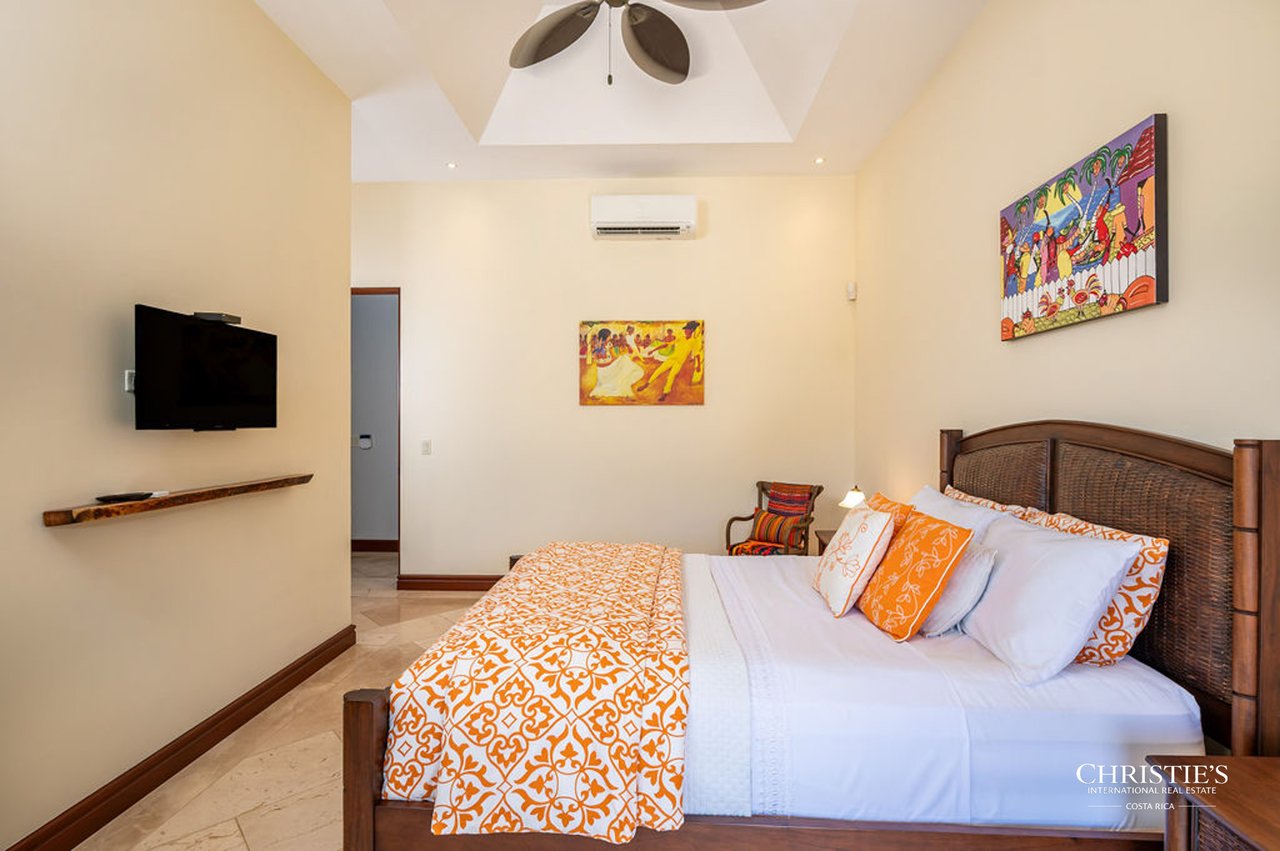 Casa Buena Vista | Timeless Elegance in Hacienda Pinilla 