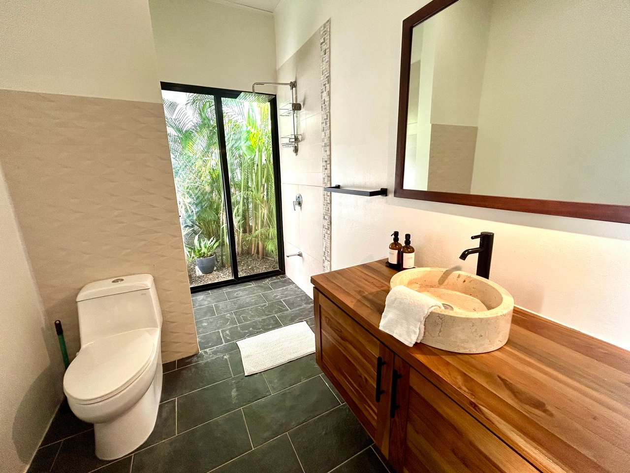 Walk-to-Everything Uvita Retreat | 3BR Home Minutes from the Beach