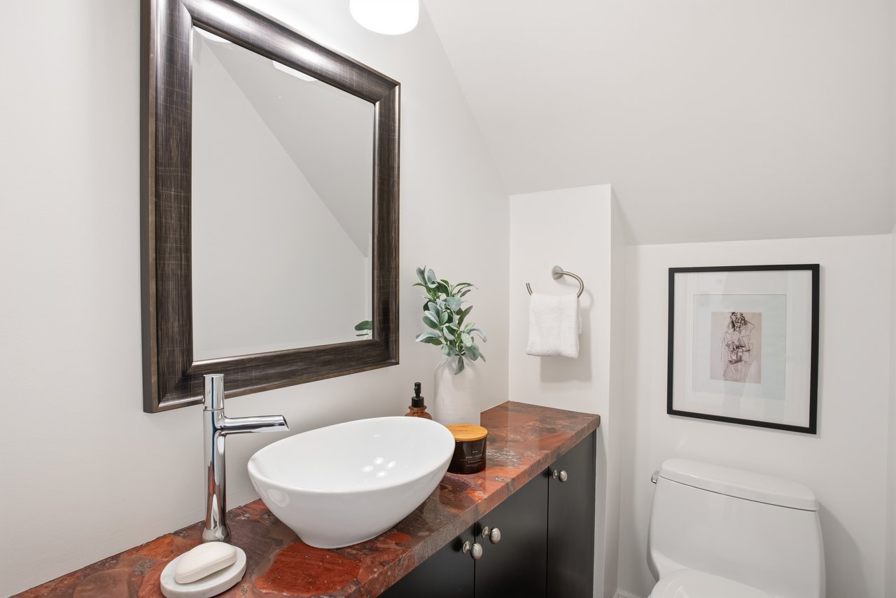 345 Hazelwood Avenue