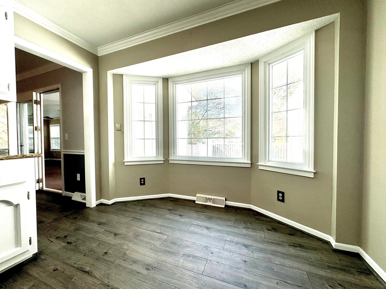 SOLD- A Charming Home at 300 Tanner Road, Taylors, SC