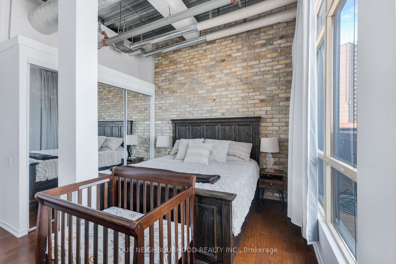 Regent Park Penthouse 
