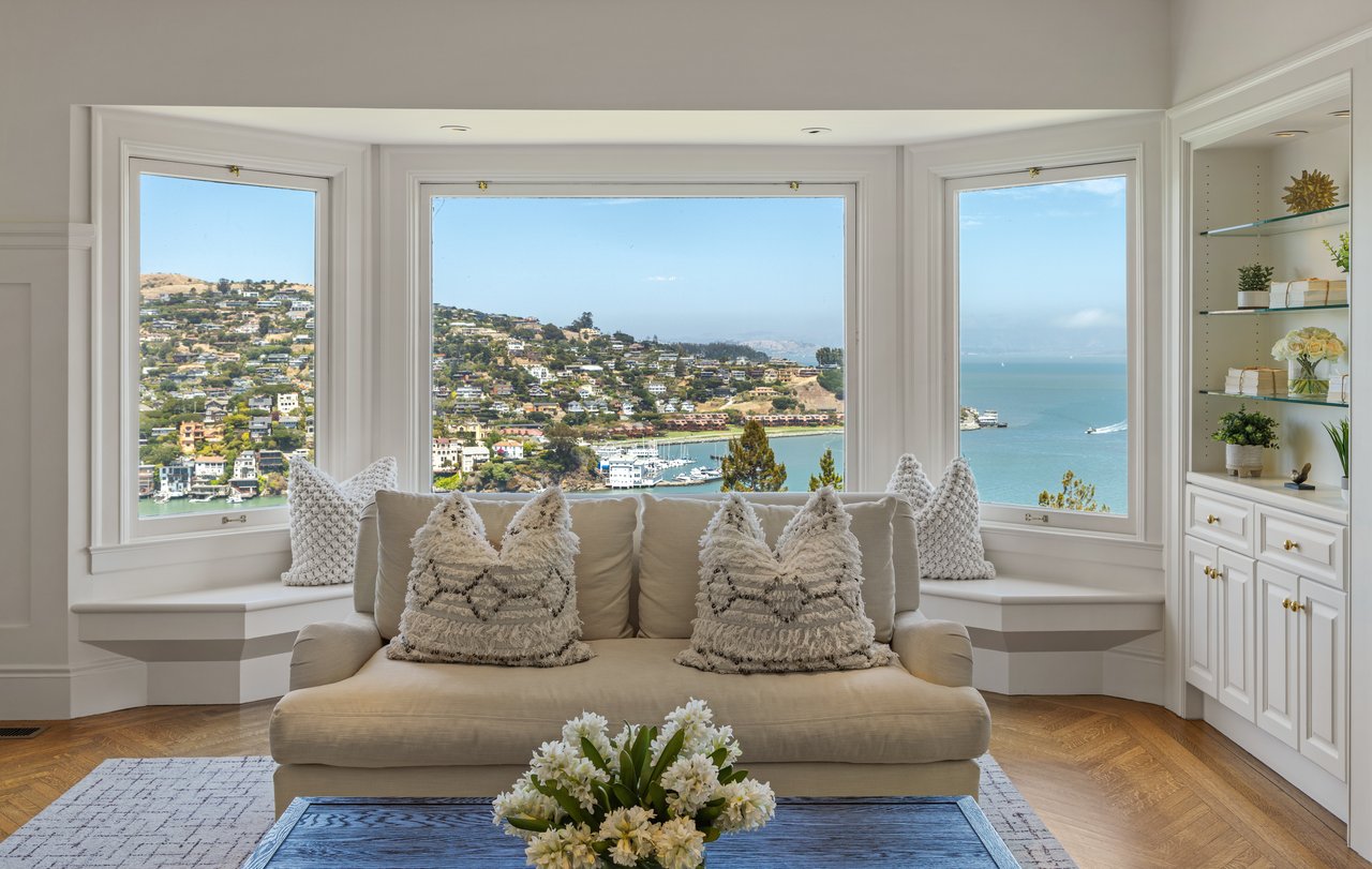 Iconic Belvedere View Estate