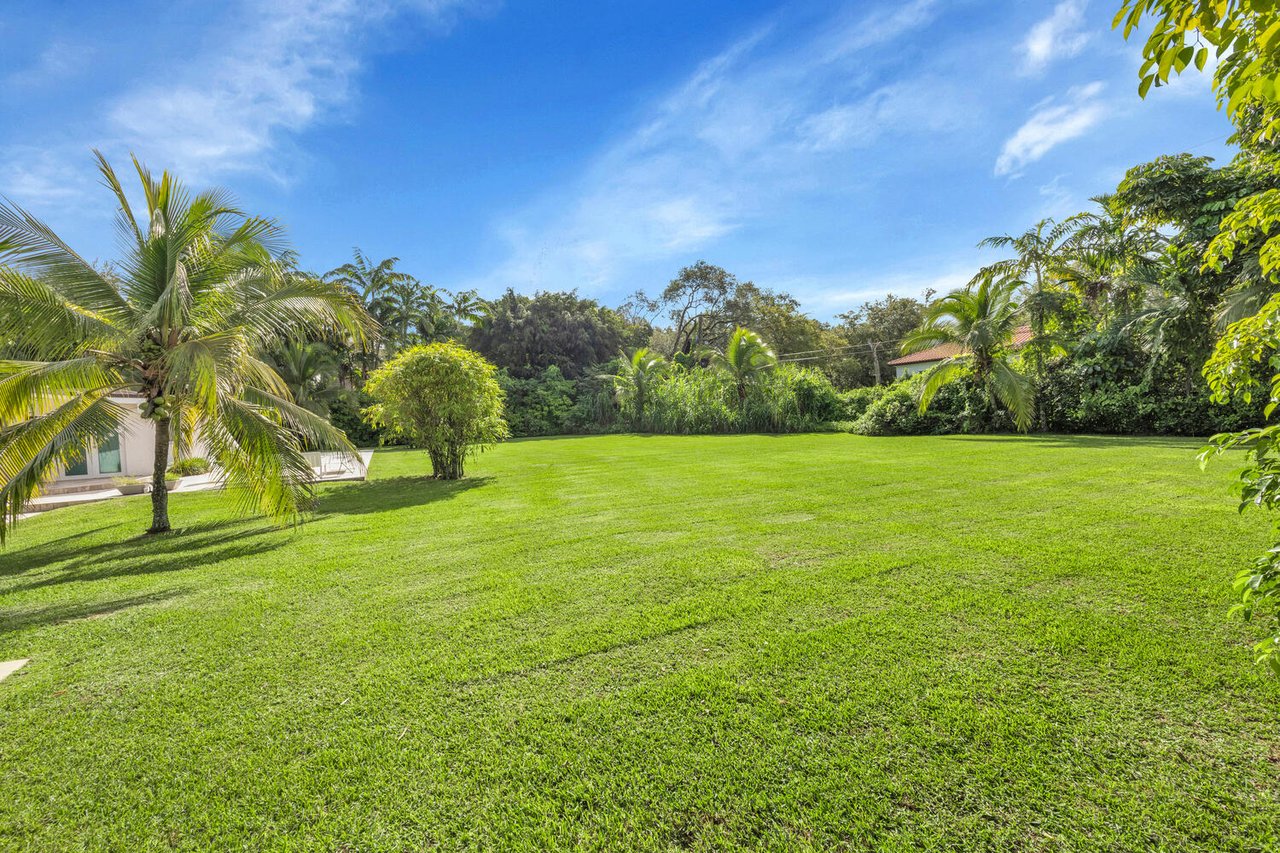 $1.7M Sale Sets the Stage for New Construction