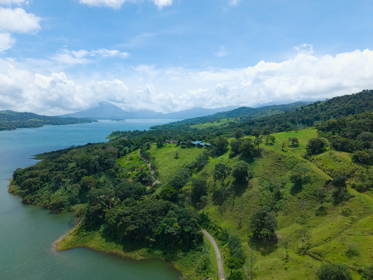 Rio Chiquito Ranch & Villas | 143-Hectare Ranch Estate with Villas, Forest & Full Infrastructure in Tilarán, Costa Rica