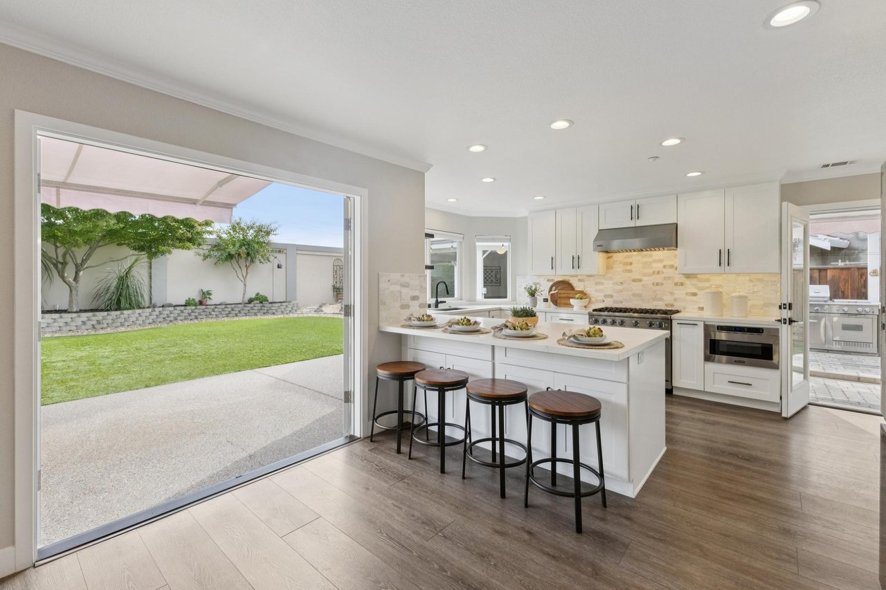 257 Summertree Drive