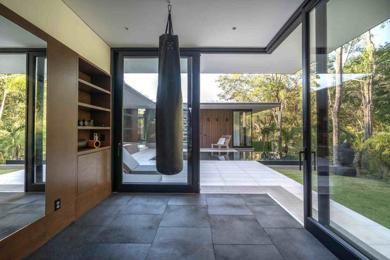 Contemporary Coastal Pool Home, Tamarindo, Guanacaste