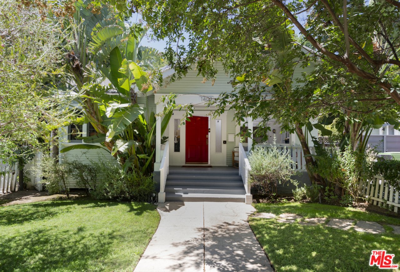 1403 N Orange Grove Ave