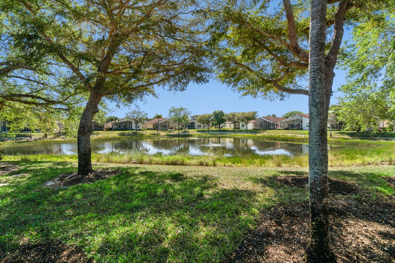 9011 Springview LOOP