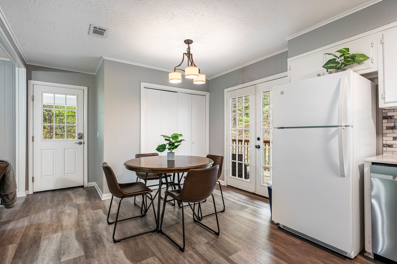 13 Mobray Ln