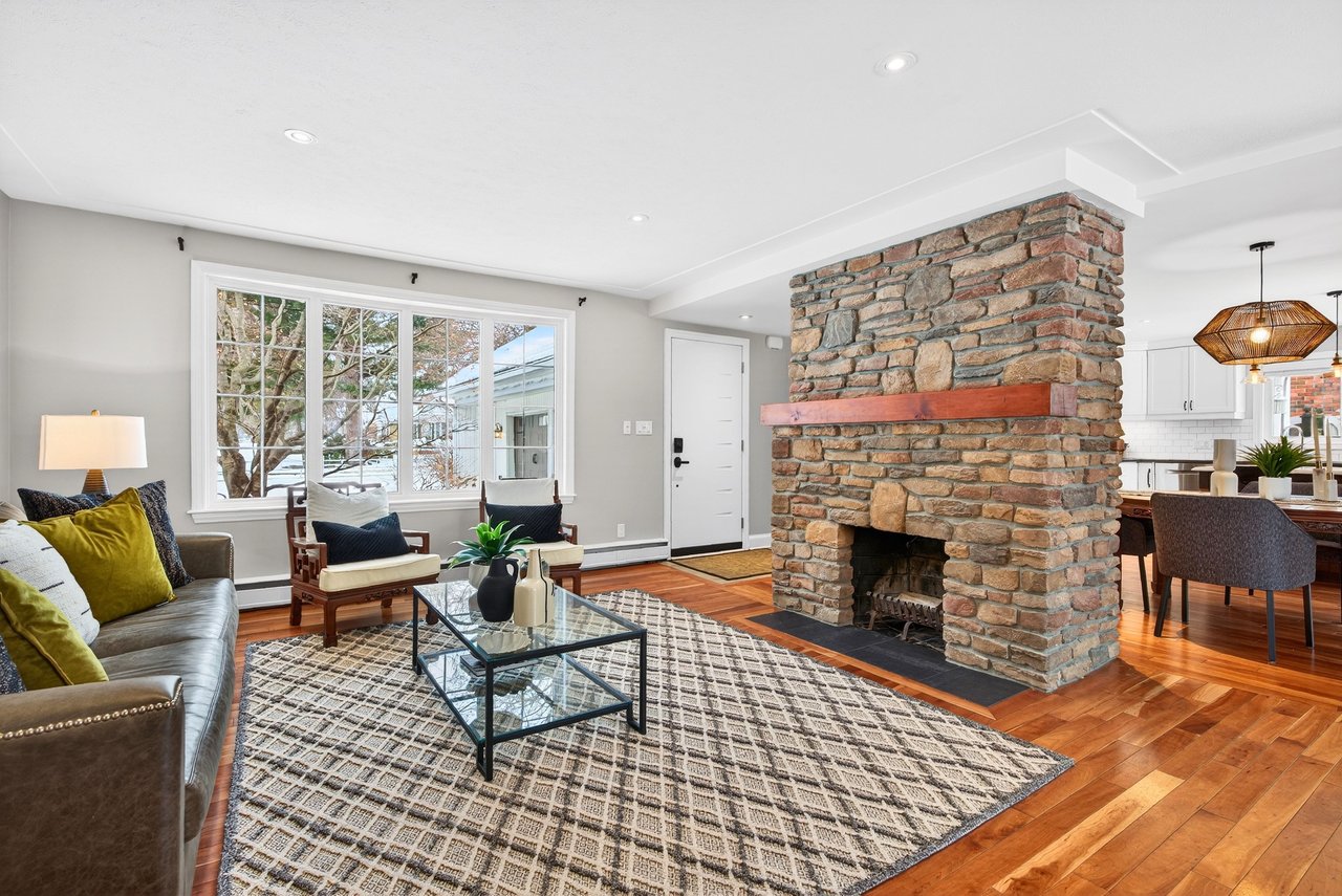 Aldershot Ranch-Style Oasis