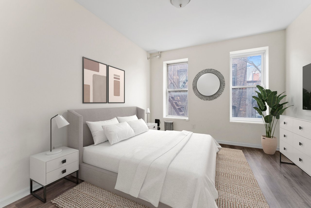 112 Suffolk Street, Apt 4C