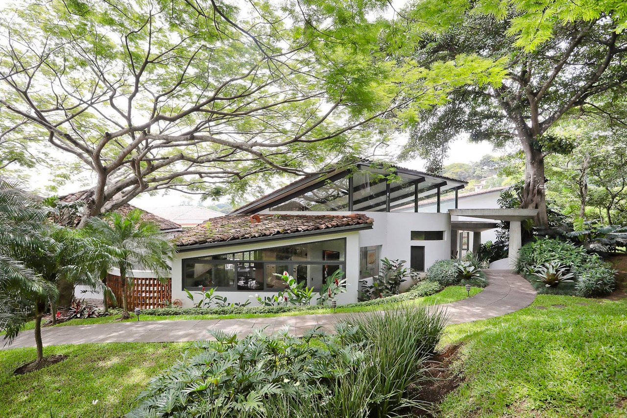 Modern Forest View Home, Santa Ana, San Jose