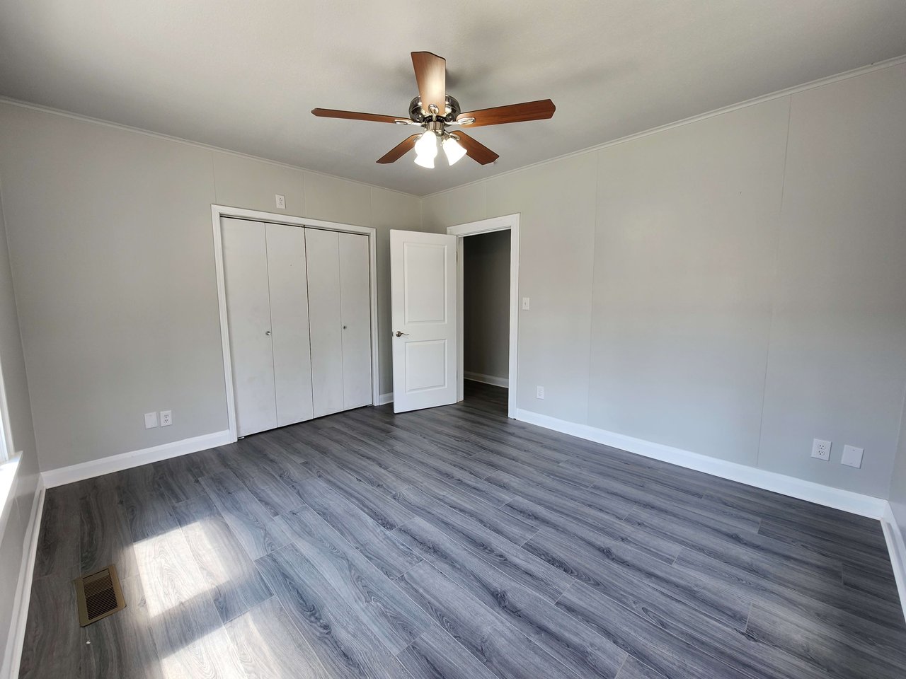 1721 North Beard Ave