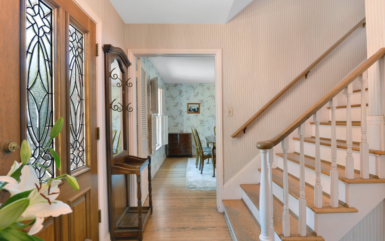 313 Mount Holyoke Ave