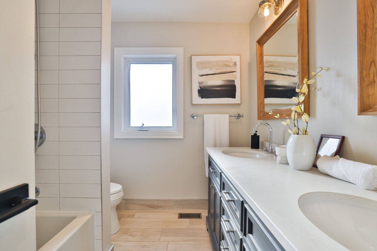 2464 Deer Run Avenue