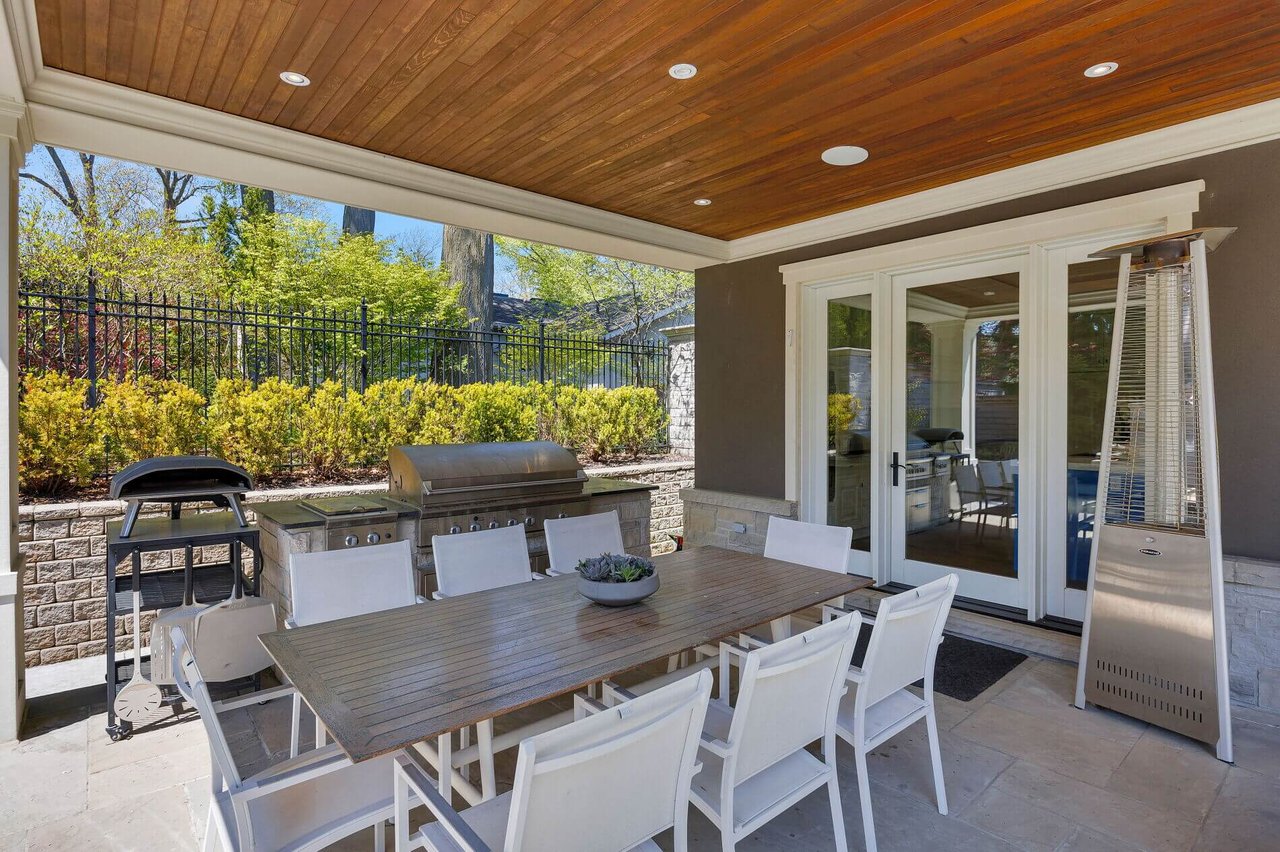 64 Brentwood Rd