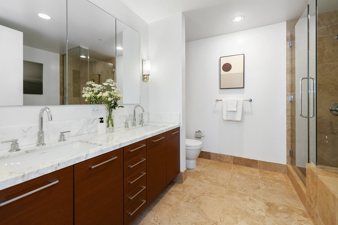 2-Bedroom Corner Views at 301 Mission