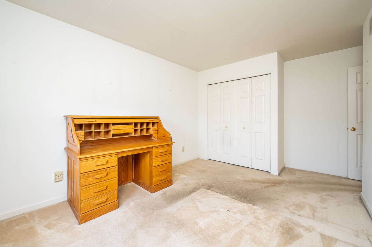 1247 Colonial Drive