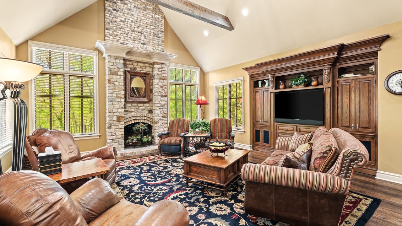 Listing of the Week - Gated Saratoga Farms in Edmond, Oklahoma - Wyatt Poindexter - The Agency Oklahoma 