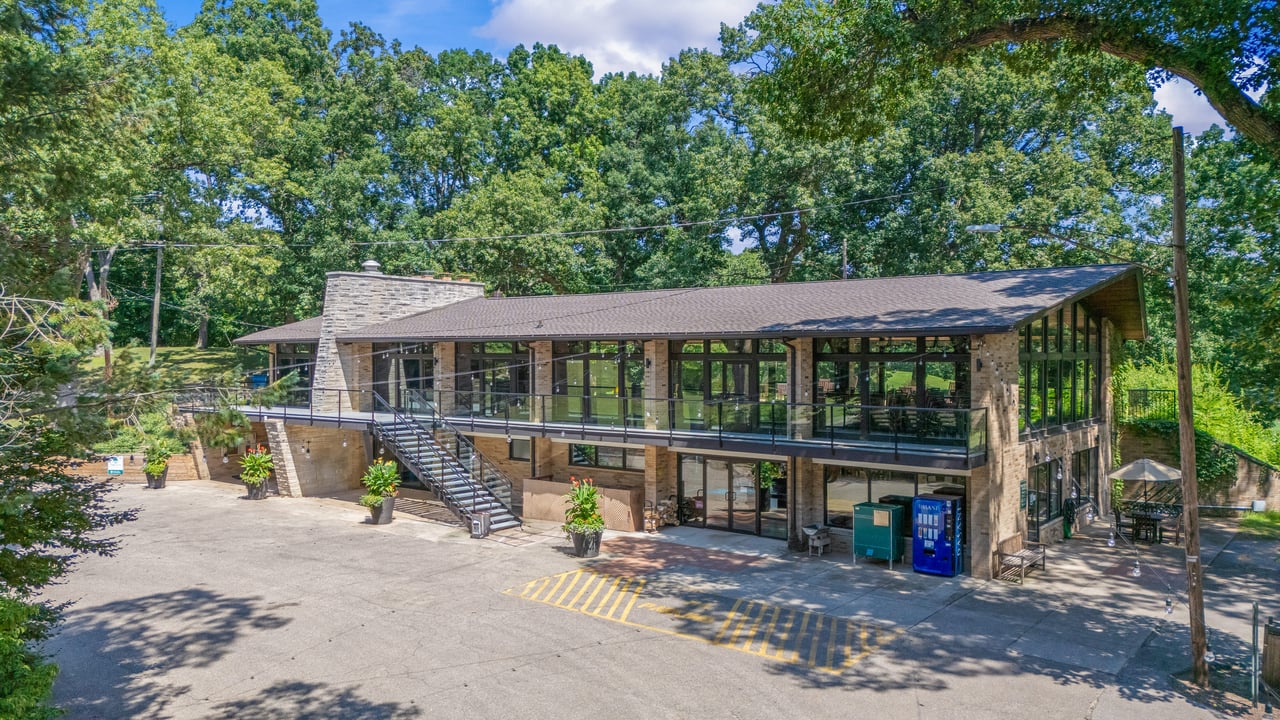 47118 Oak Avenue, Grand Beach, MI 49117