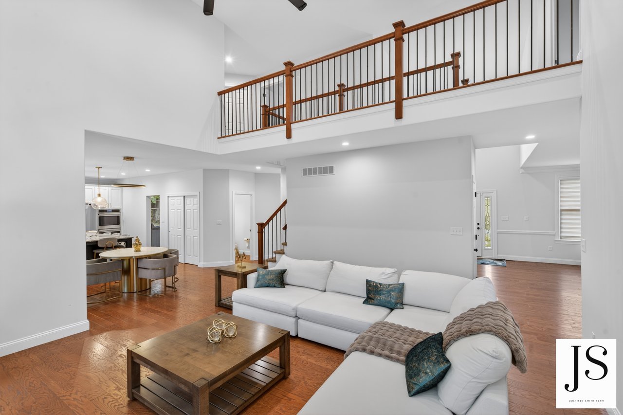 7 Overfield Ln, Glen Mills, PA 19342