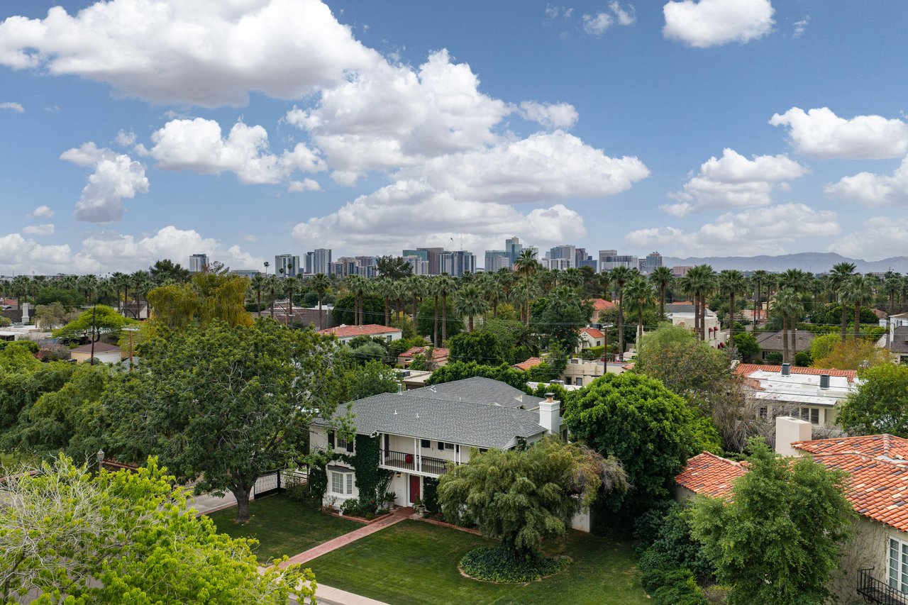 917 ENCANTO Drive SW