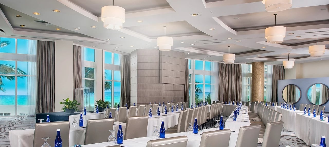 Trump International Beach Resort