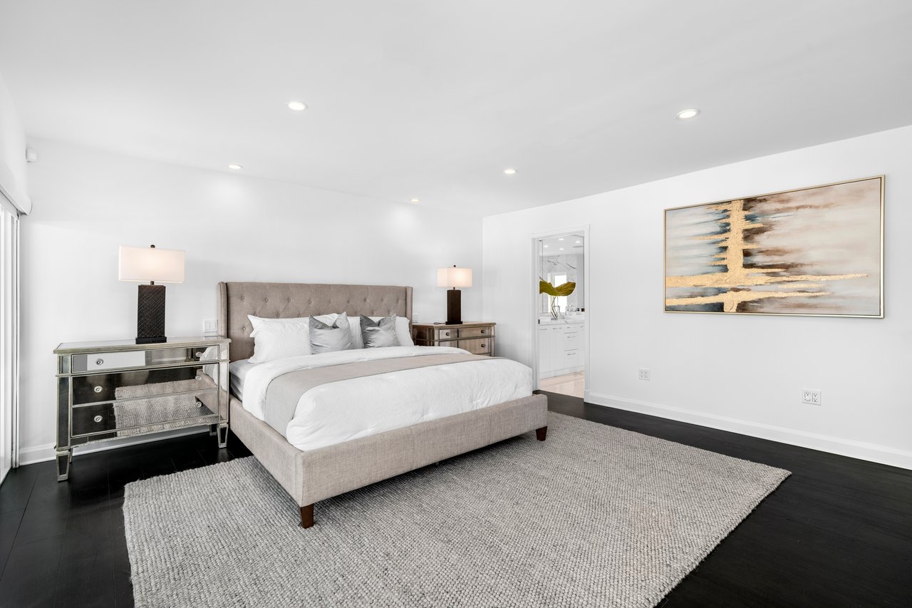 6832 Sunrise Court