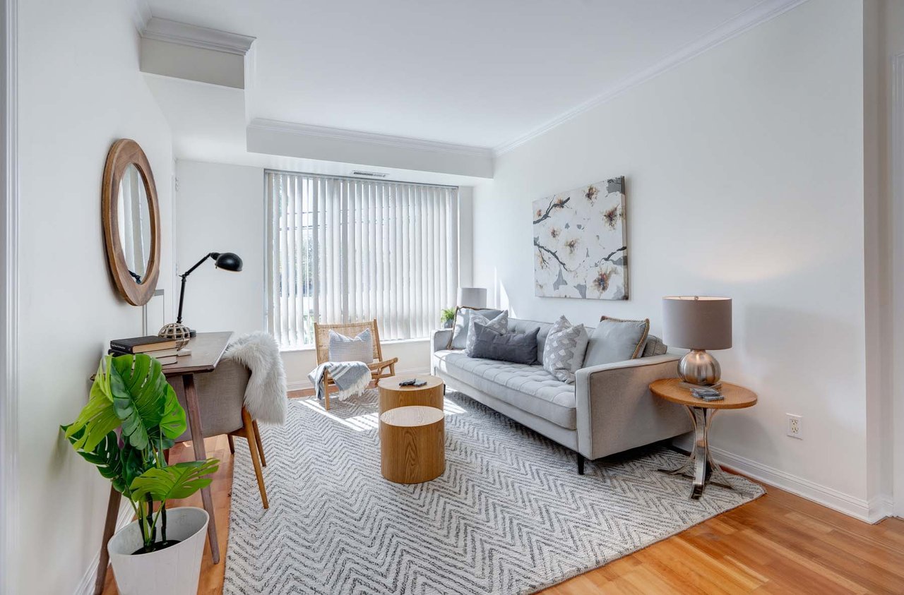 1801 Bayview Ave, #206
