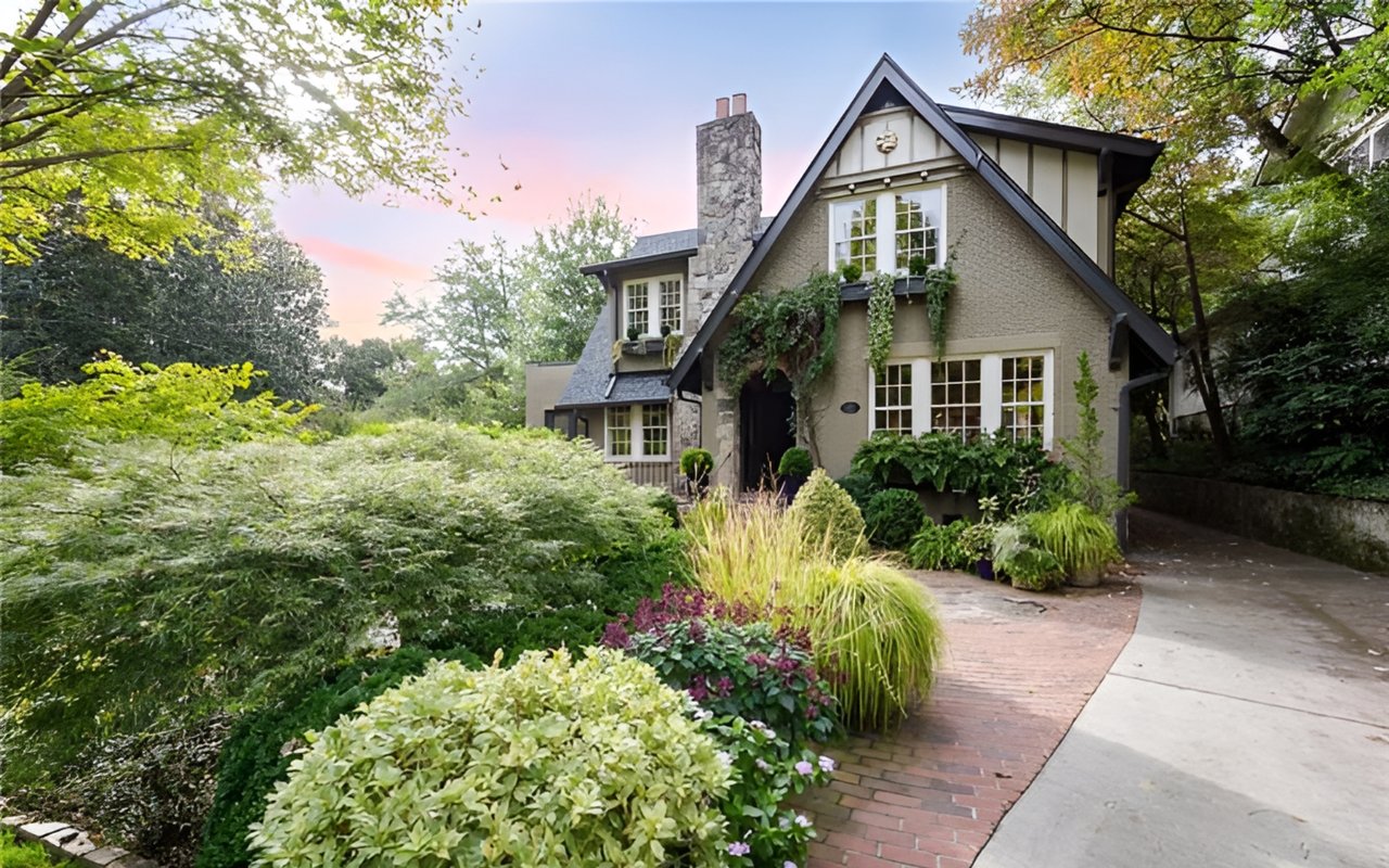 Check Out Dorsey Alston’s New Atlanta Luxury Home Listings for the Week!