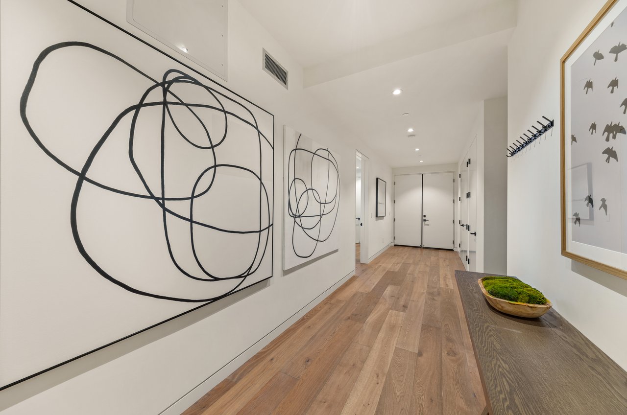 Modern Luxury - Completed in 2020