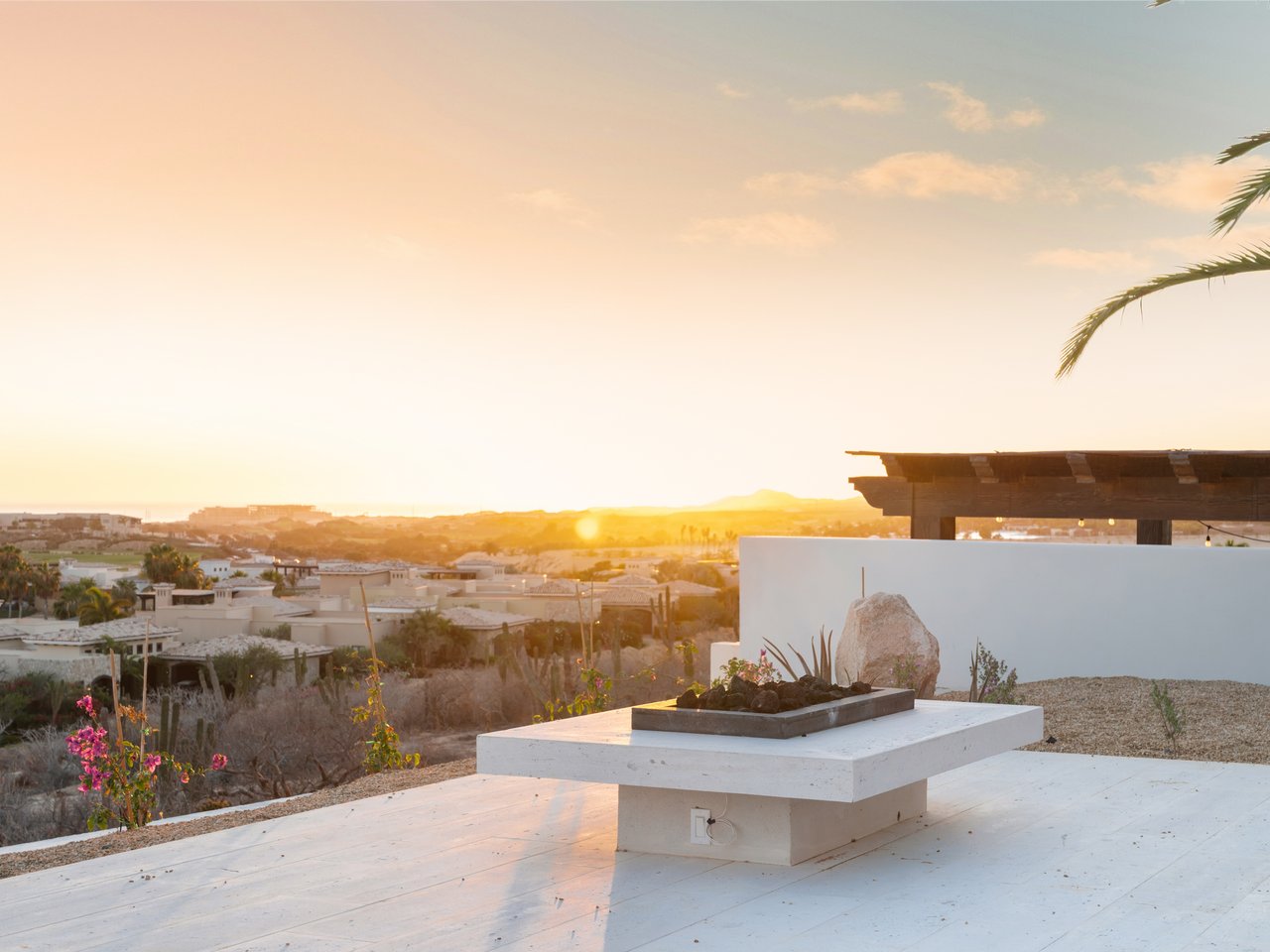 Sunset Hill Diamante Sunset View